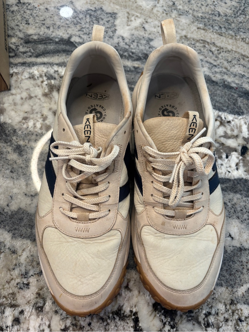 Keen Men's KS86 Leather Sneaker size 11 alloy/star white